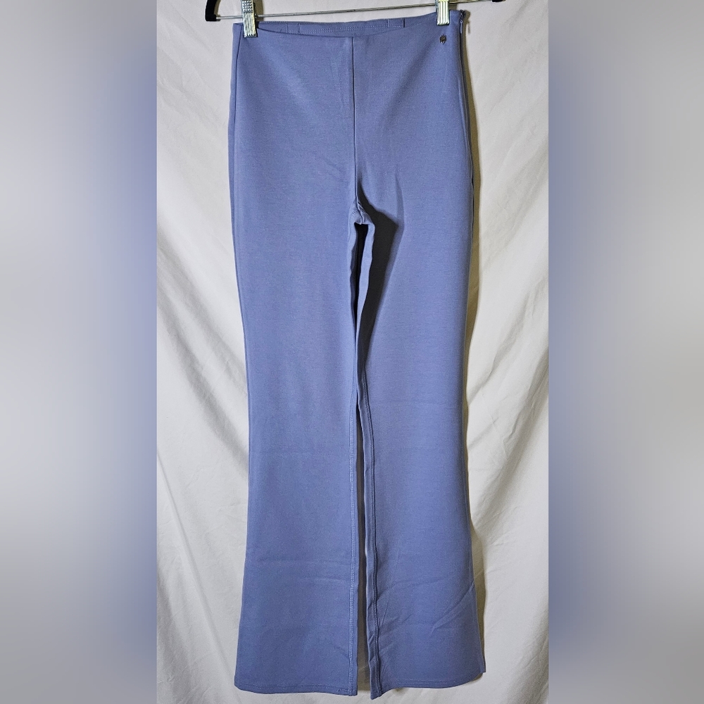 Fabletics 24/7 Kick Flare Pant